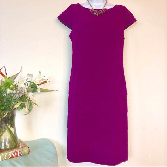 Elie Tahari Dresses & Skirts - ELIE TAHARI Beautiful Magenta Dress
